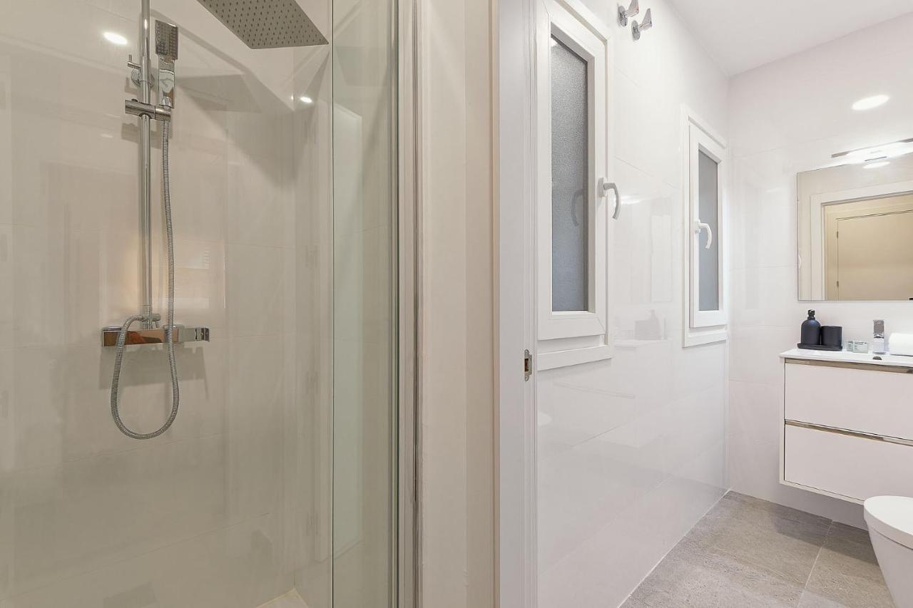 Soho Apartments In Malaga By Solaga Holiday Homes ภายนอก รูปภาพ